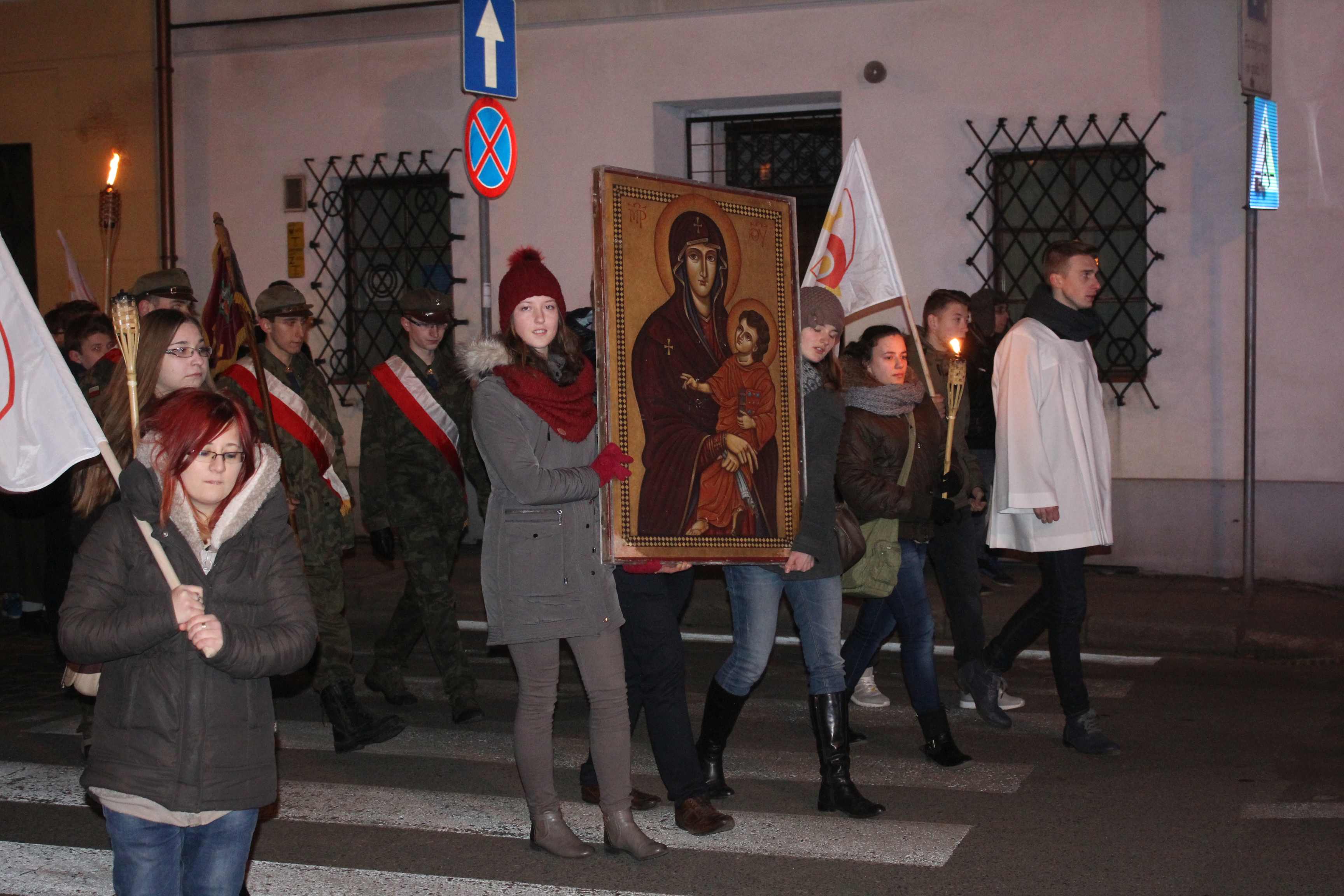 Wielki Piątek. W tym roku bez Drogi Krzyżowej po ulicach Legnicy