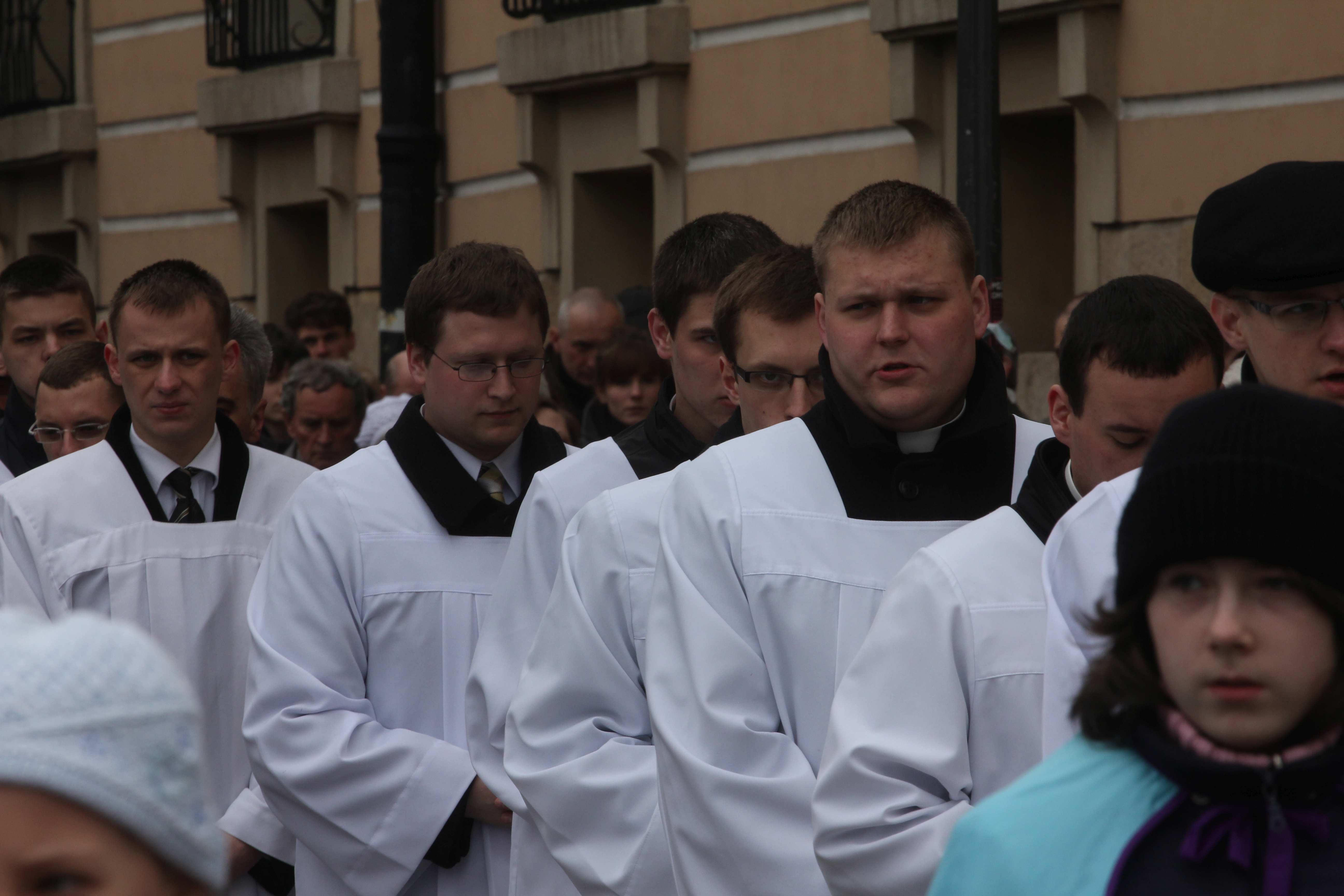 Wielki Piątek. W tym roku bez Drogi Krzyżowej po ulicach Legnicy