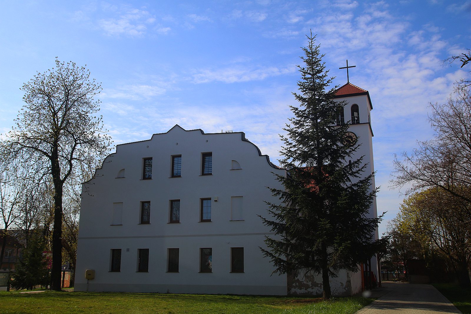 Groby Pańskie w legnickich kościołach w okresie koronawirusa
