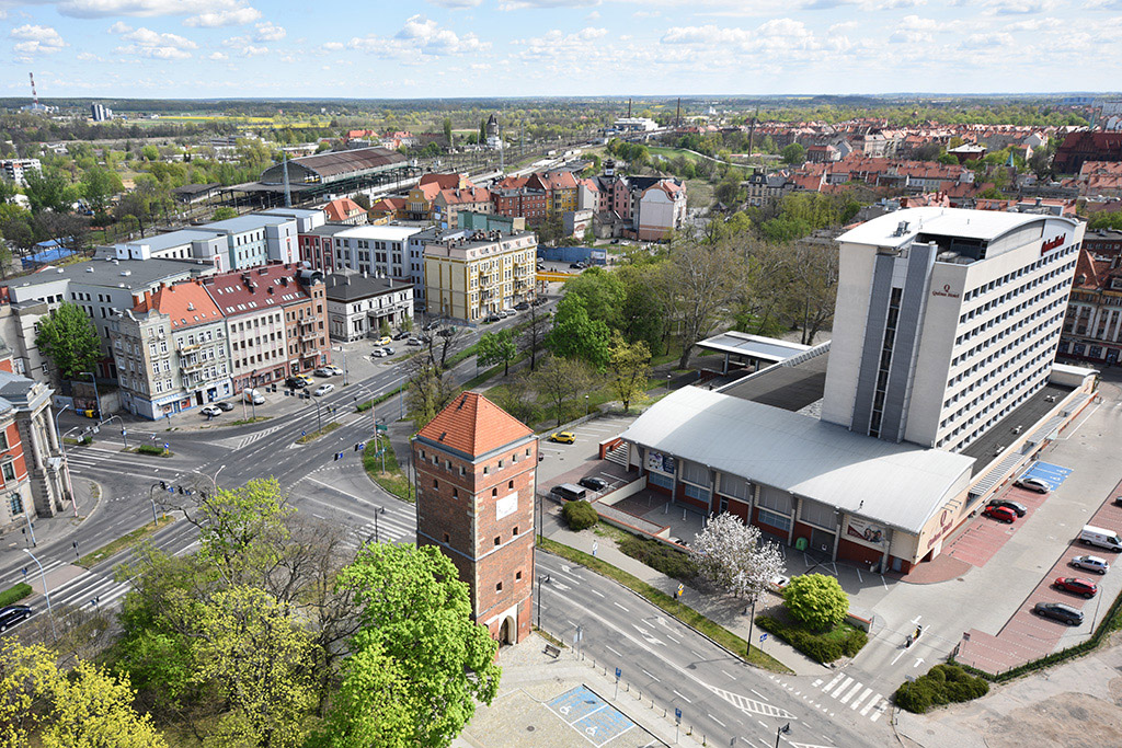Zobacz niesamowite widoki z wieży św. Piotra