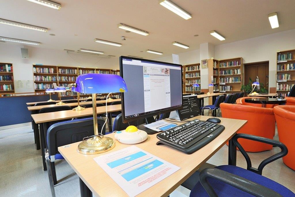 PWSZ im. Witelona zaprasza na wycieczkę po kampusie