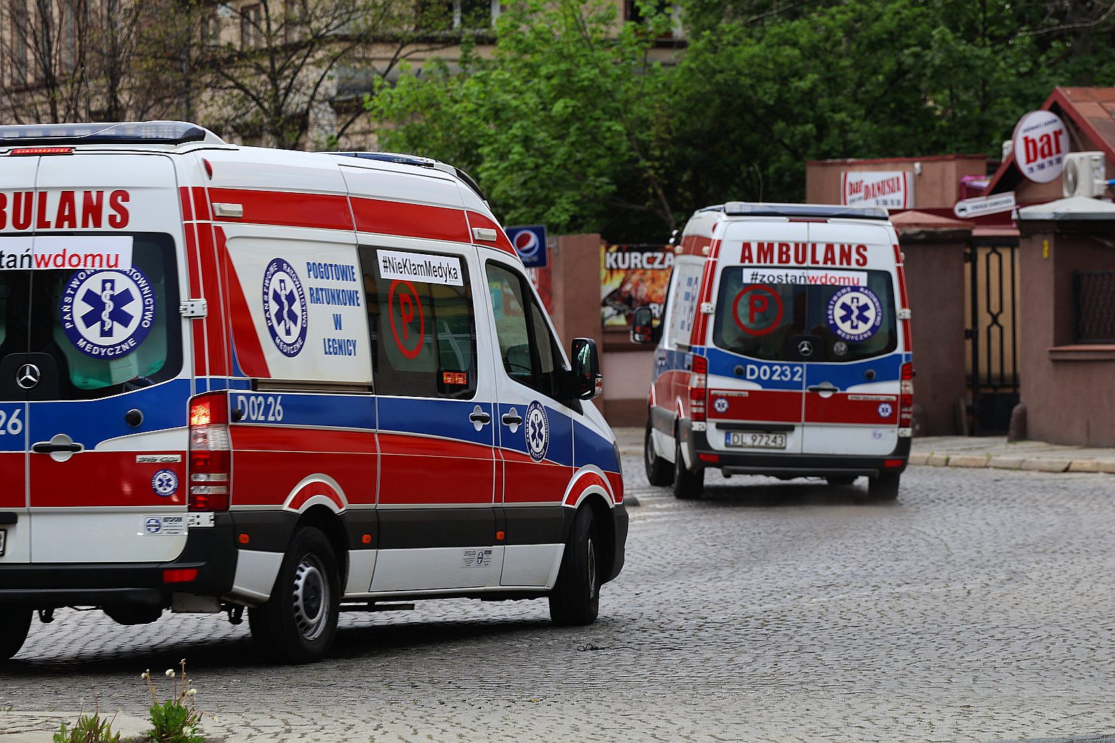 Ratownicy „podziękowali” oklaskami dyrektor pogotowia