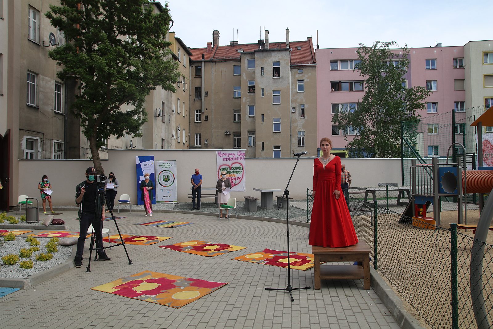 Wiosenny Koncert Podwórkowy ze Świetlicy Terapeutycznej