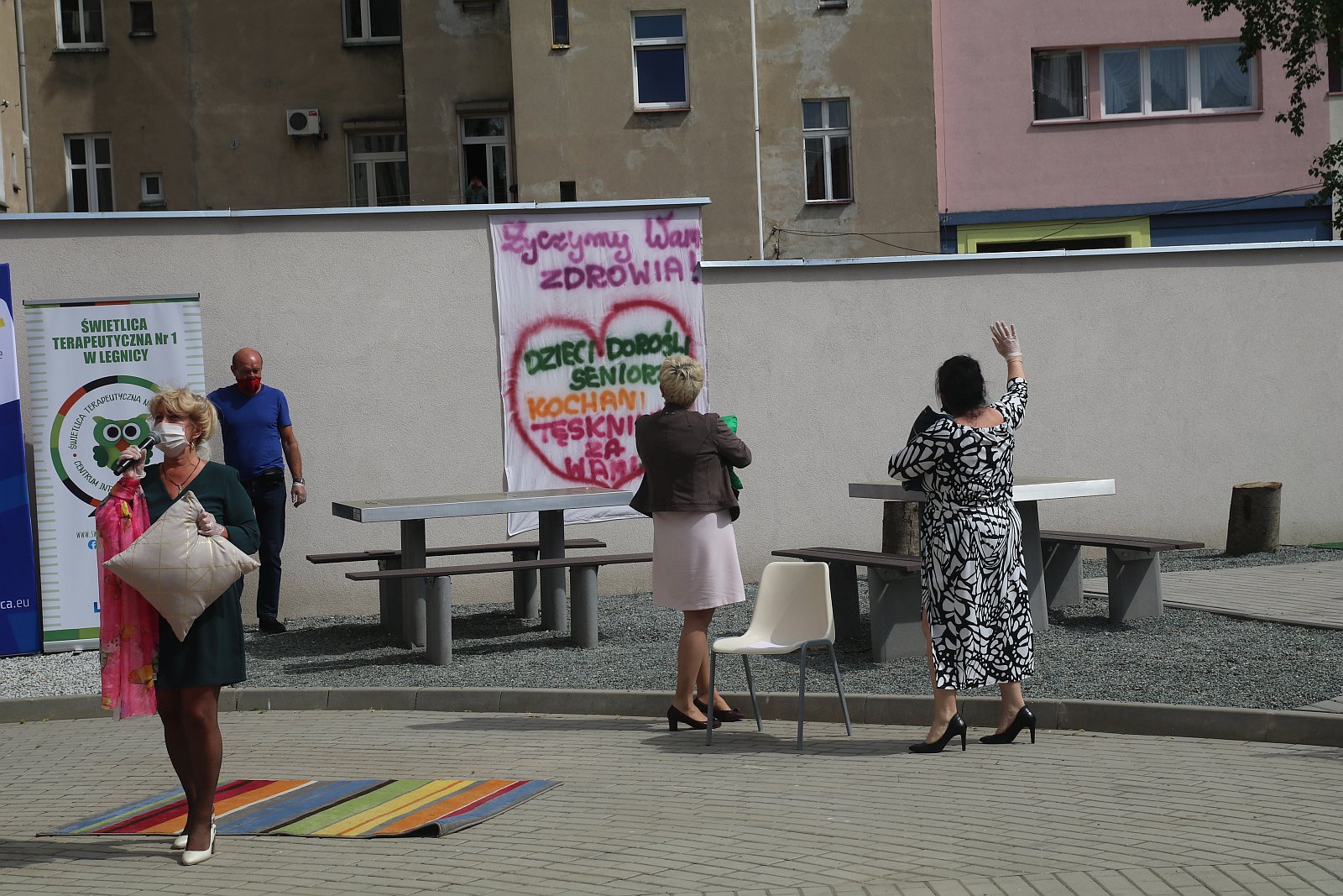 Wiosenny Koncert Podwórkowy ze Świetlicy Terapeutycznej