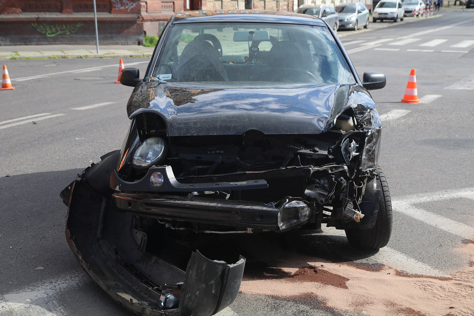 Wypadek na ulicy Hutników. Jedna osoba ranna