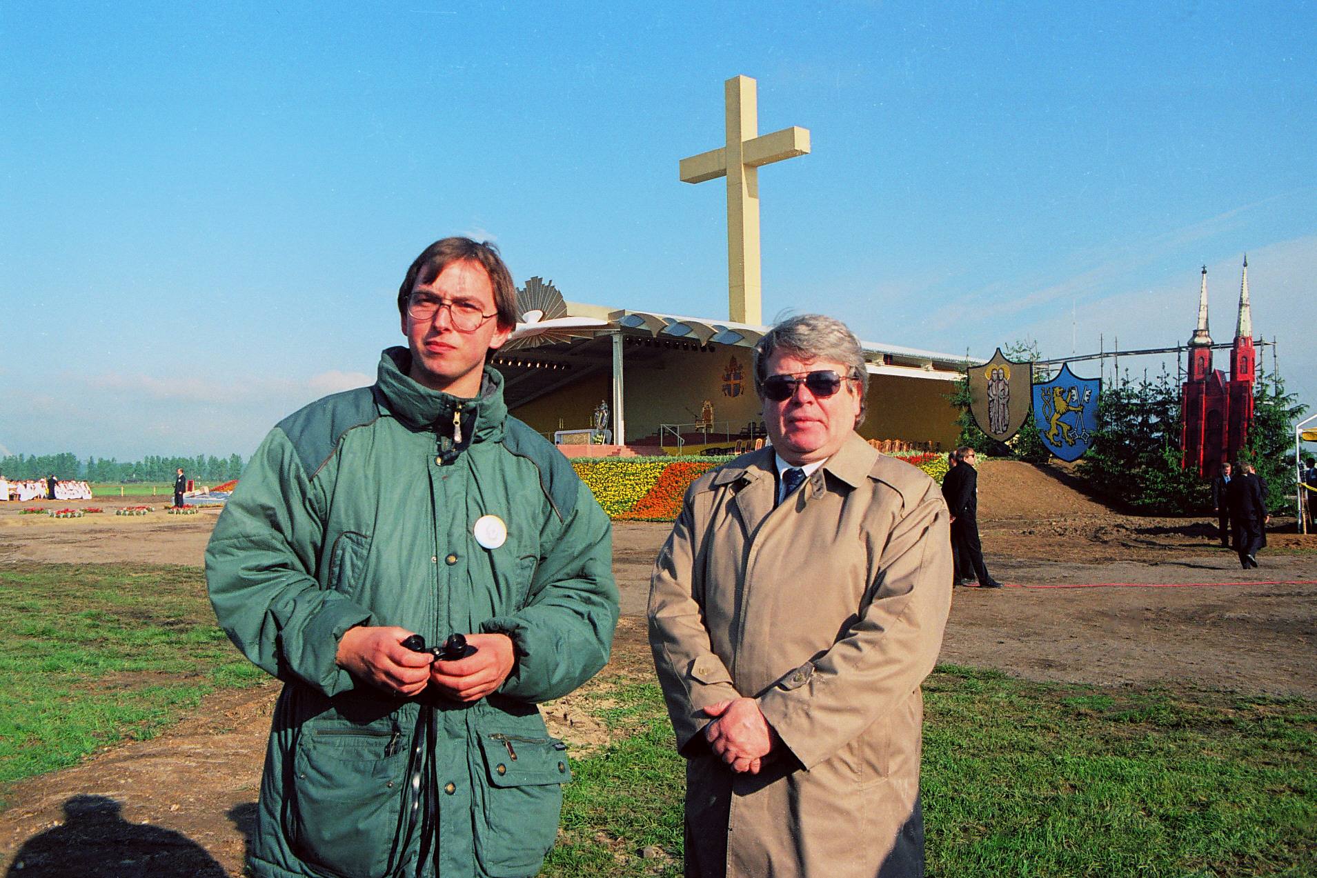 Sto lat temu urodził się Karol Wojtyła - Papież Jan Paweł II