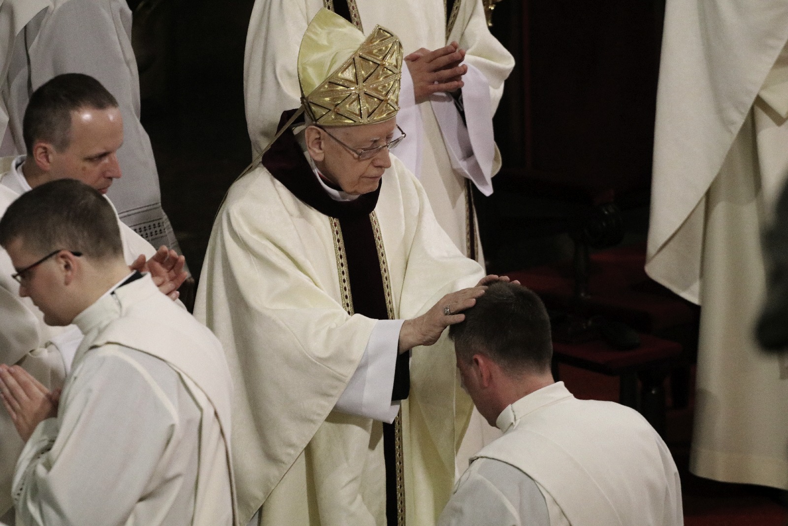 Święcenia w katedrze. Diecezja ma sześciu nowych księży