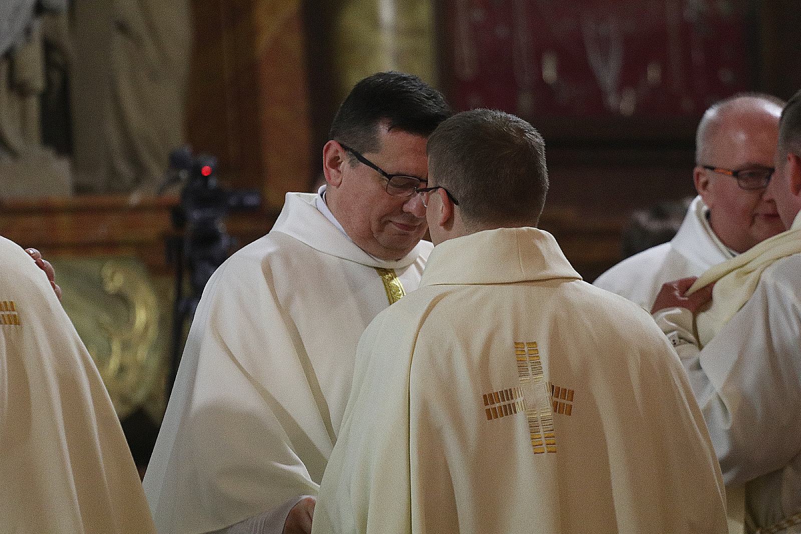 Święcenia w katedrze. Diecezja ma sześciu nowych księży