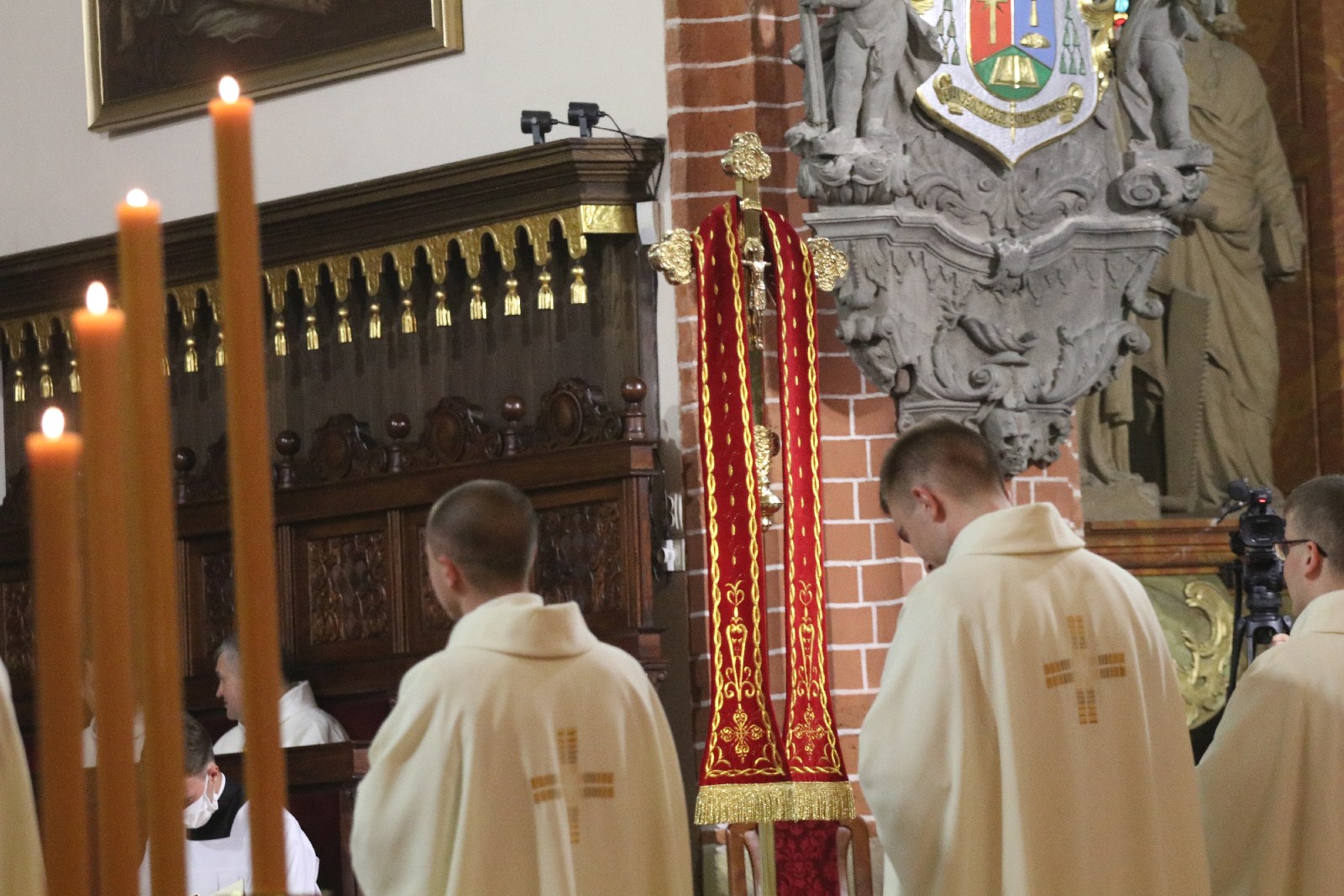 Święcenia w katedrze. Diecezja ma sześciu nowych księży