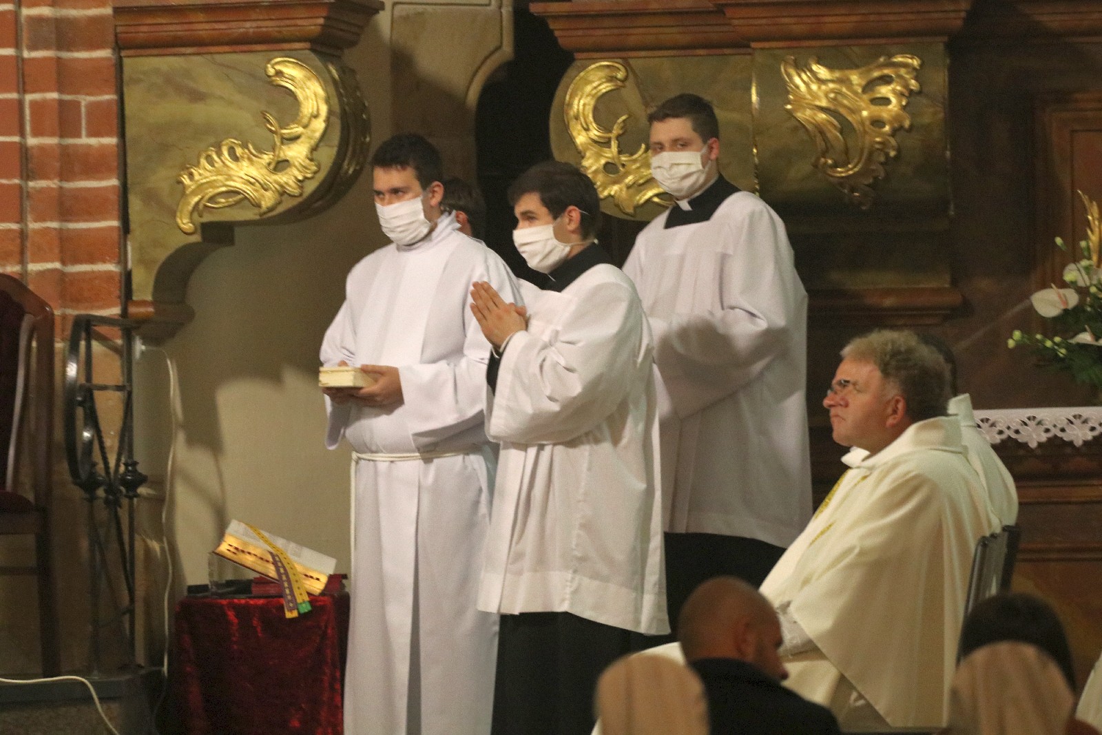 Święcenia w katedrze. Diecezja ma sześciu nowych księży