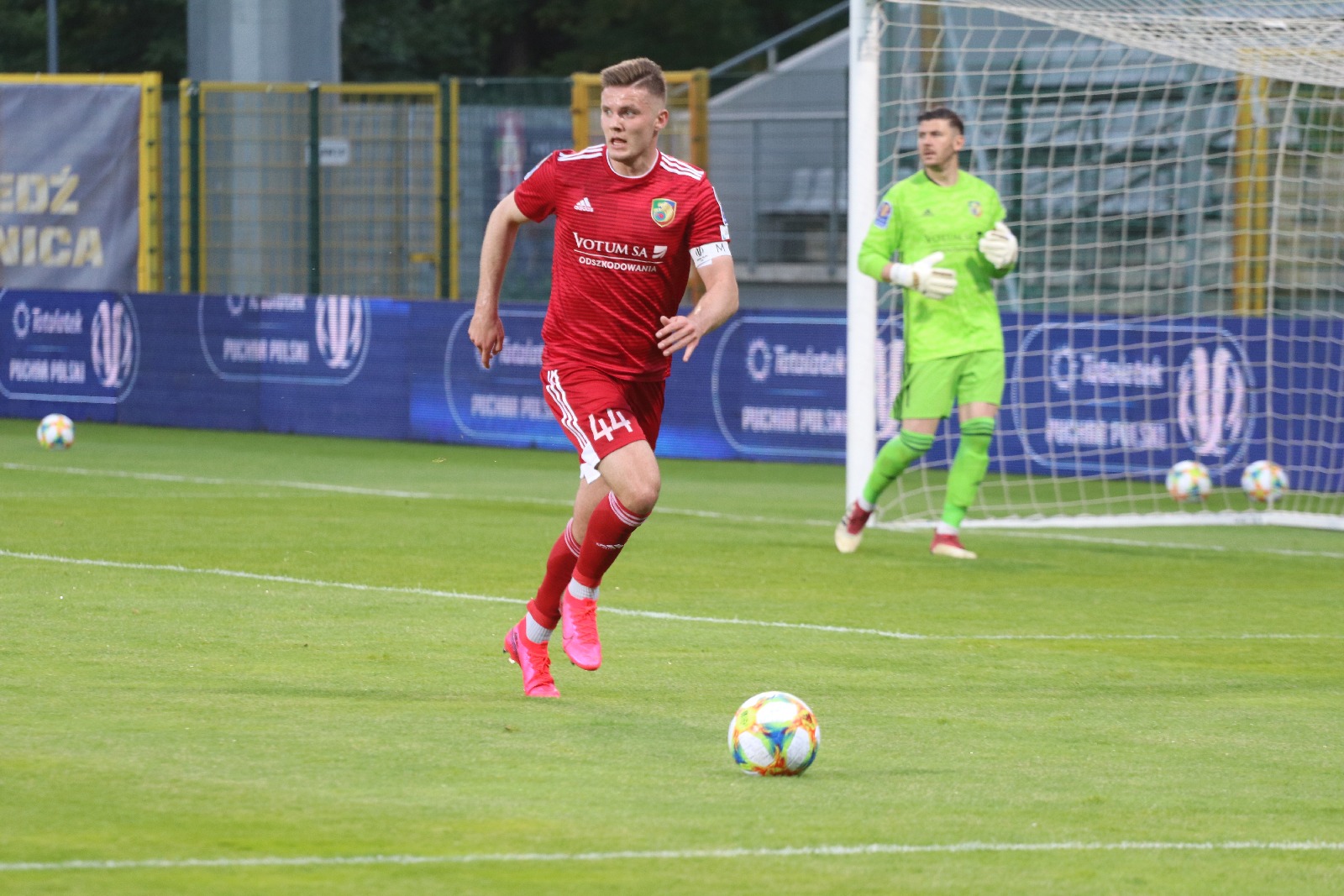 Miedź za burtą Pucharu Polski. Legia Warszawa gra dalej