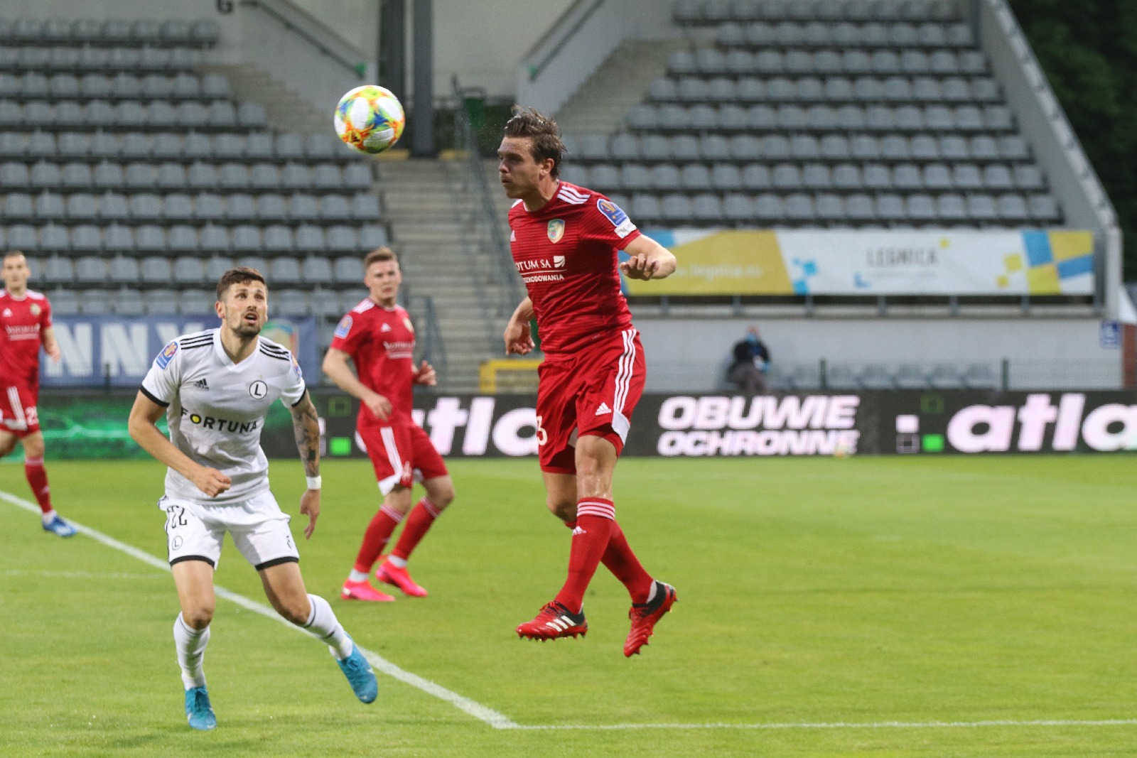 Miedź za burtą Pucharu Polski. Legia Warszawa gra dalej