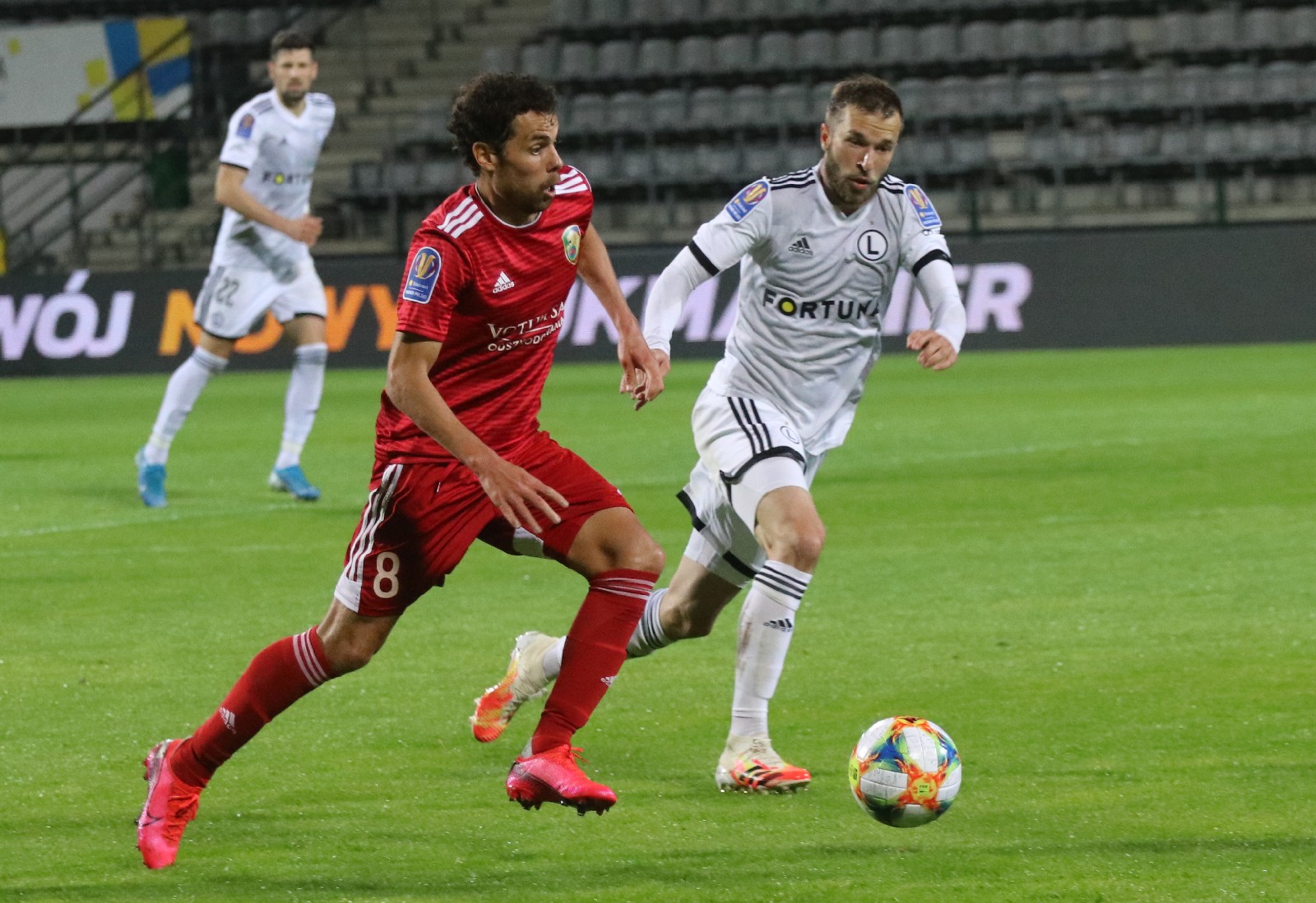 Miedź za burtą Pucharu Polski. Legia Warszawa gra dalej