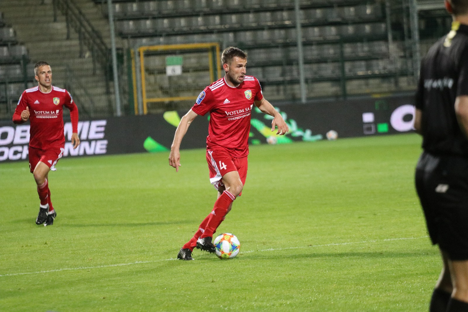 Miedź za burtą Pucharu Polski. Legia Warszawa gra dalej