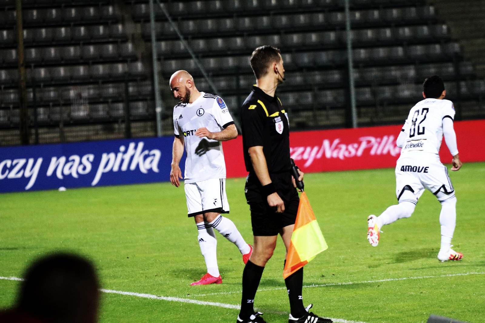 Miedź za burtą Pucharu Polski. Legia Warszawa gra dalej