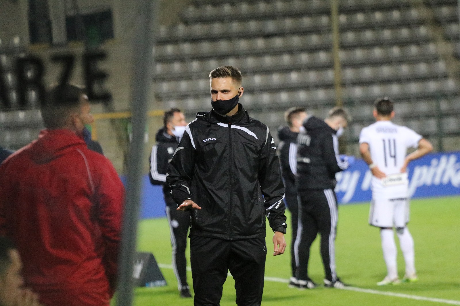 Miedź za burtą Pucharu Polski. Legia Warszawa gra dalej