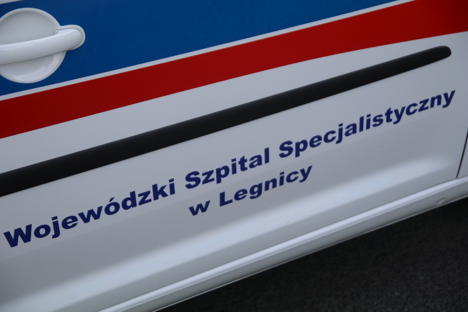 Szpital ma nową karetkę dzięki wsparciu darczyńców