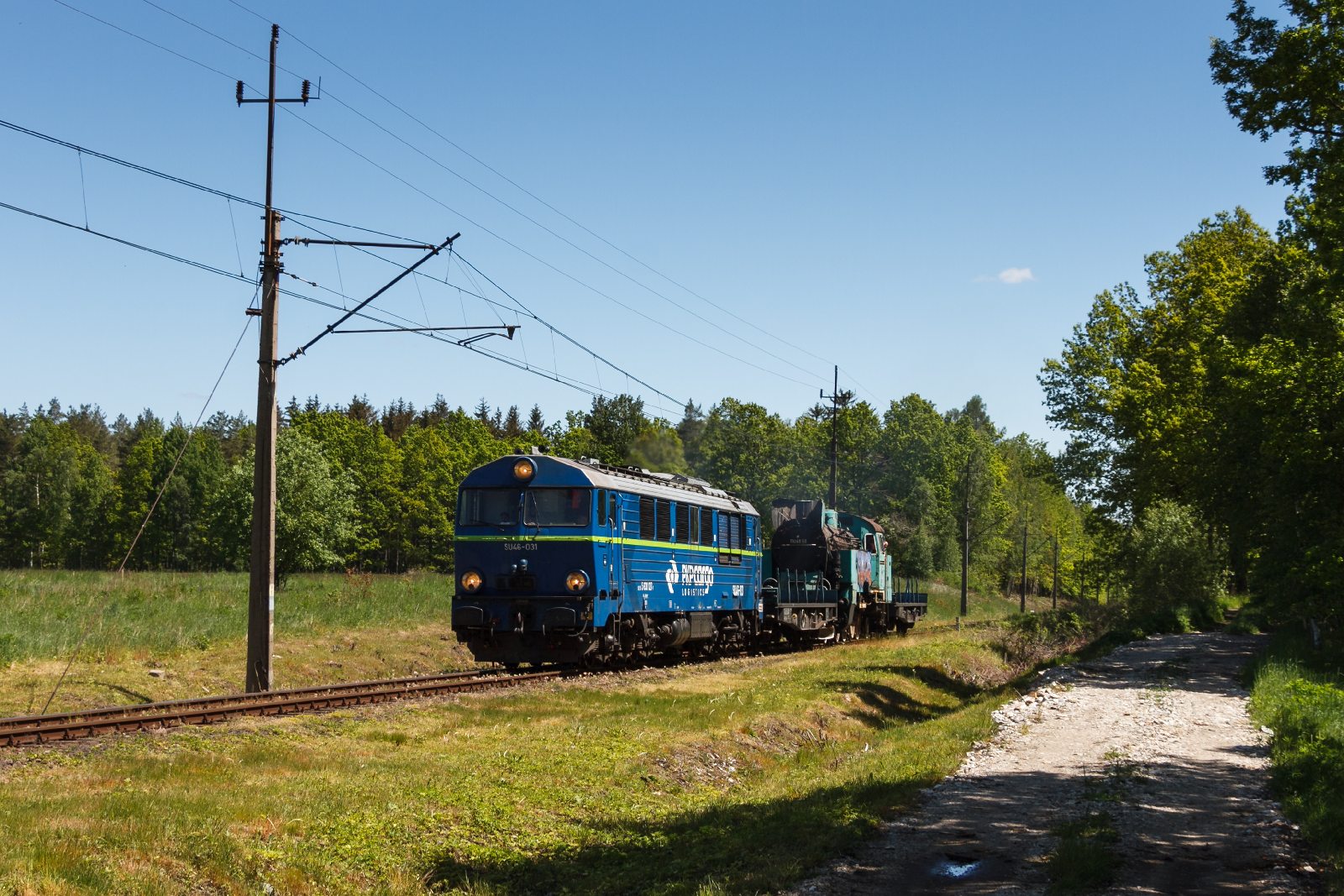 Transport parowozu Tkt48-58 z Jeleniej Góry do Legnicy