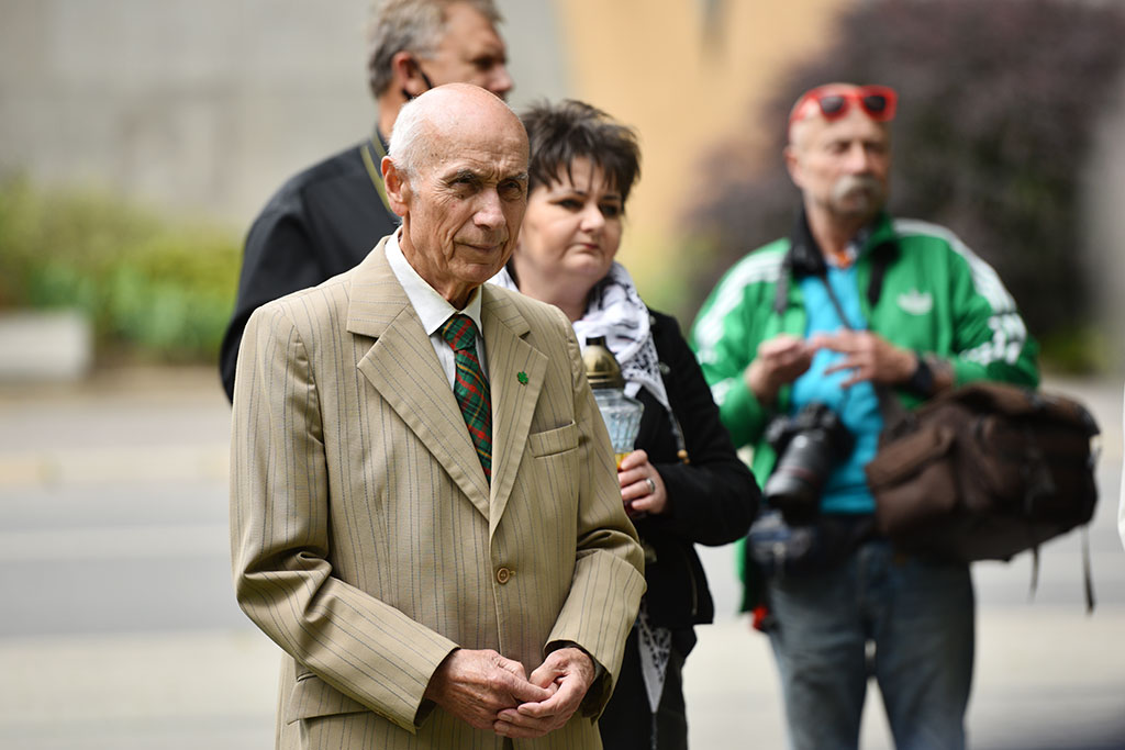 PSL obchodzi Święto Ludowe. Znicze i kwiaty pod pomnikiem Witosa