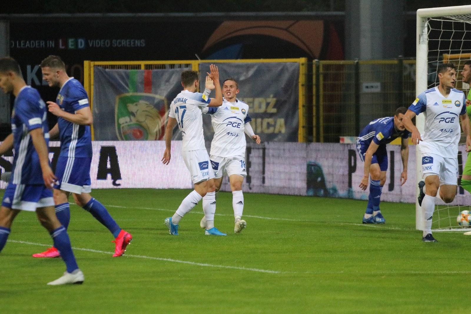 Miedź Legnica przegrała ze Stalą Mielec 1:2