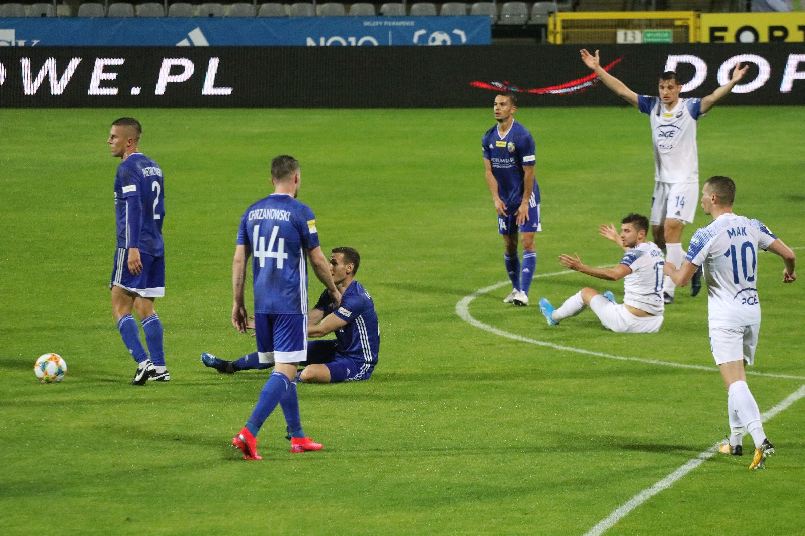 Miedź Legnica przegrała ze Stalą Mielec 1:2