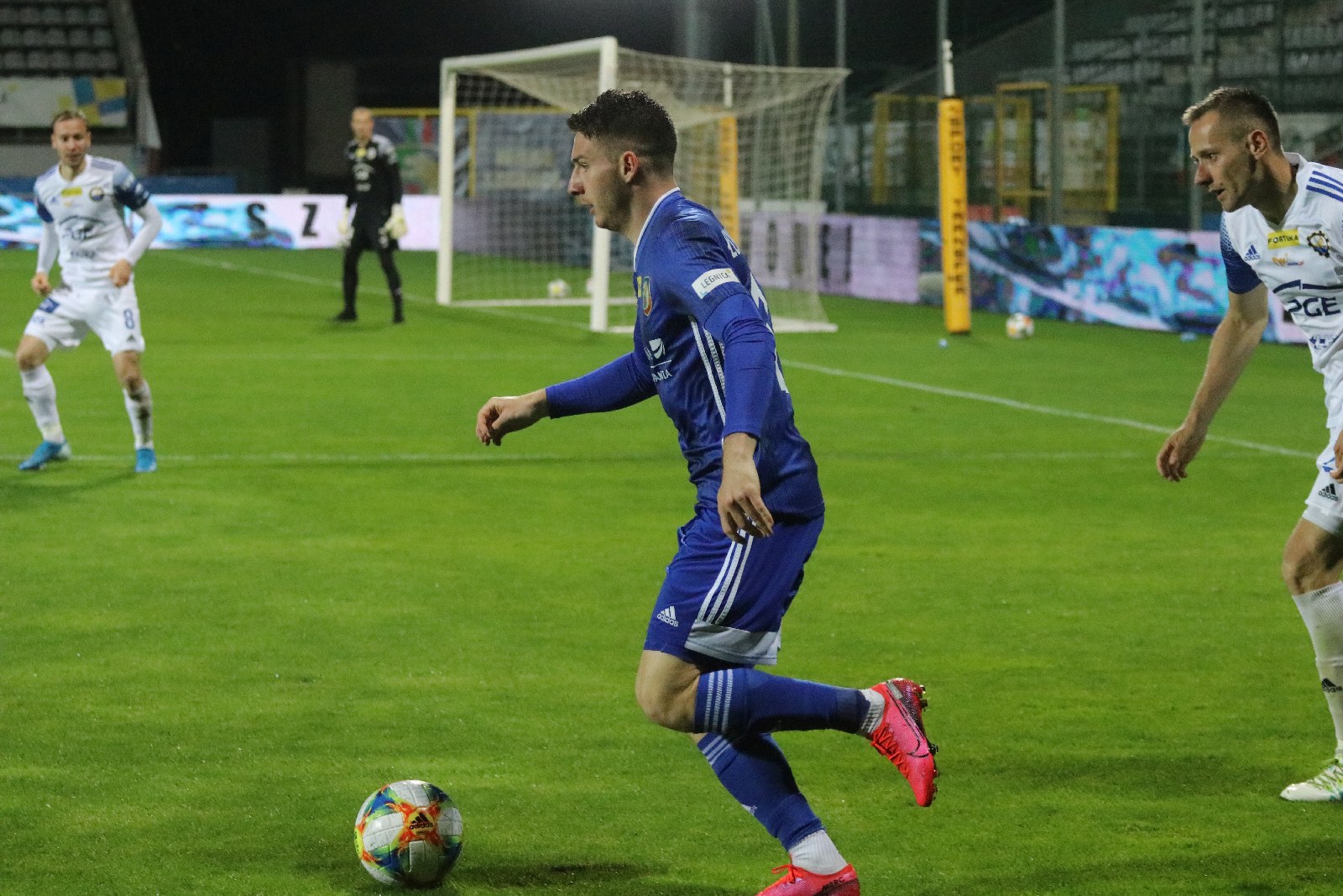 Miedź Legnica przegrała ze Stalą Mielec 1:2