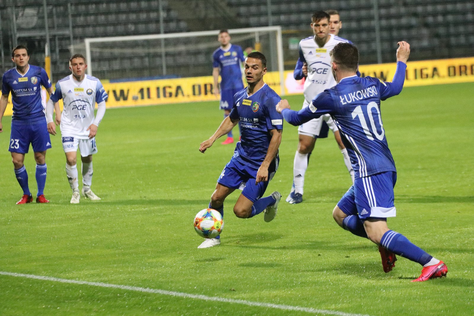Miedź Legnica przegrała ze Stalą Mielec 1:2