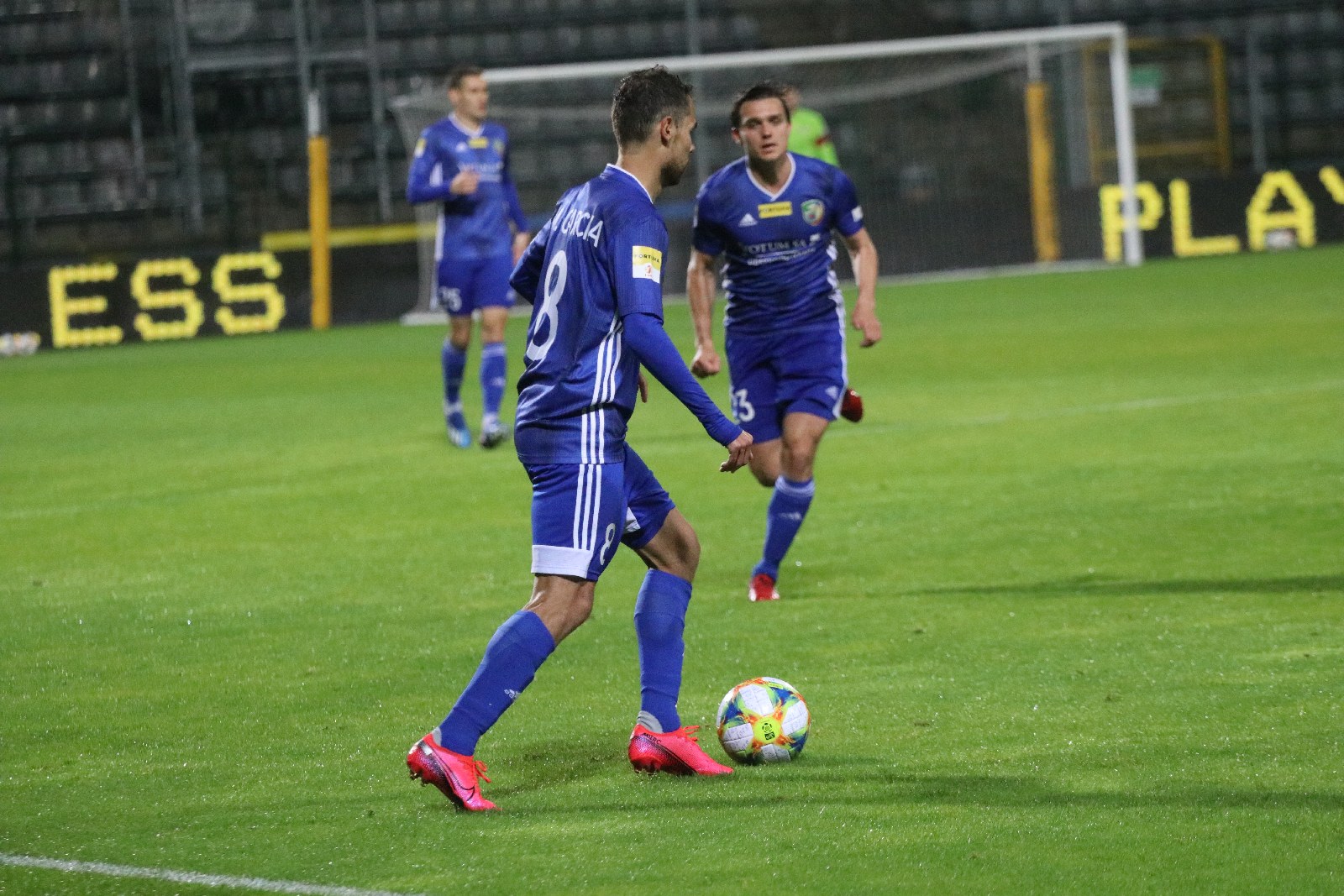Miedź Legnica przegrała ze Stalą Mielec 1:2