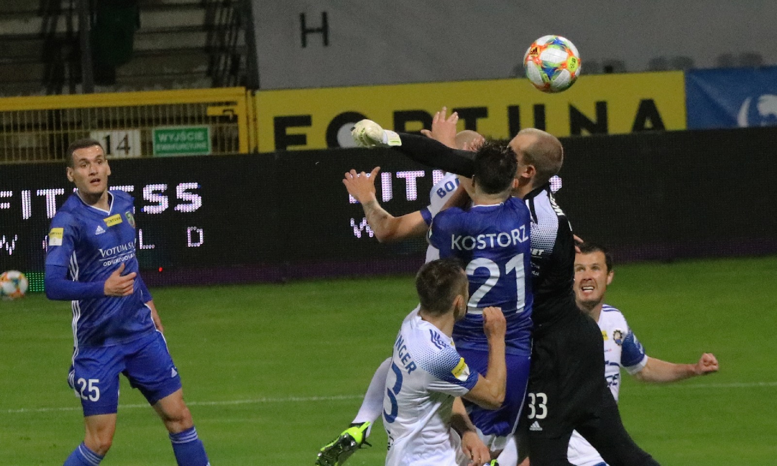 Miedź Legnica przegrała ze Stalą Mielec 1:2