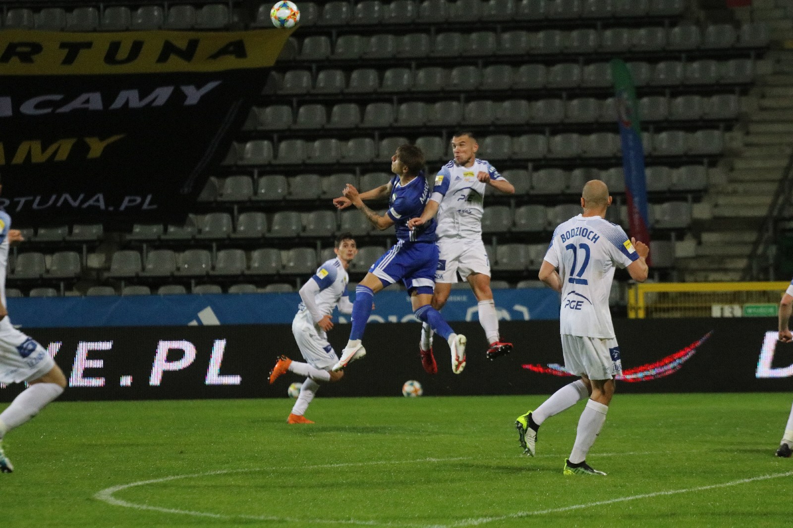 Miedź Legnica przegrała ze Stalą Mielec 1:2