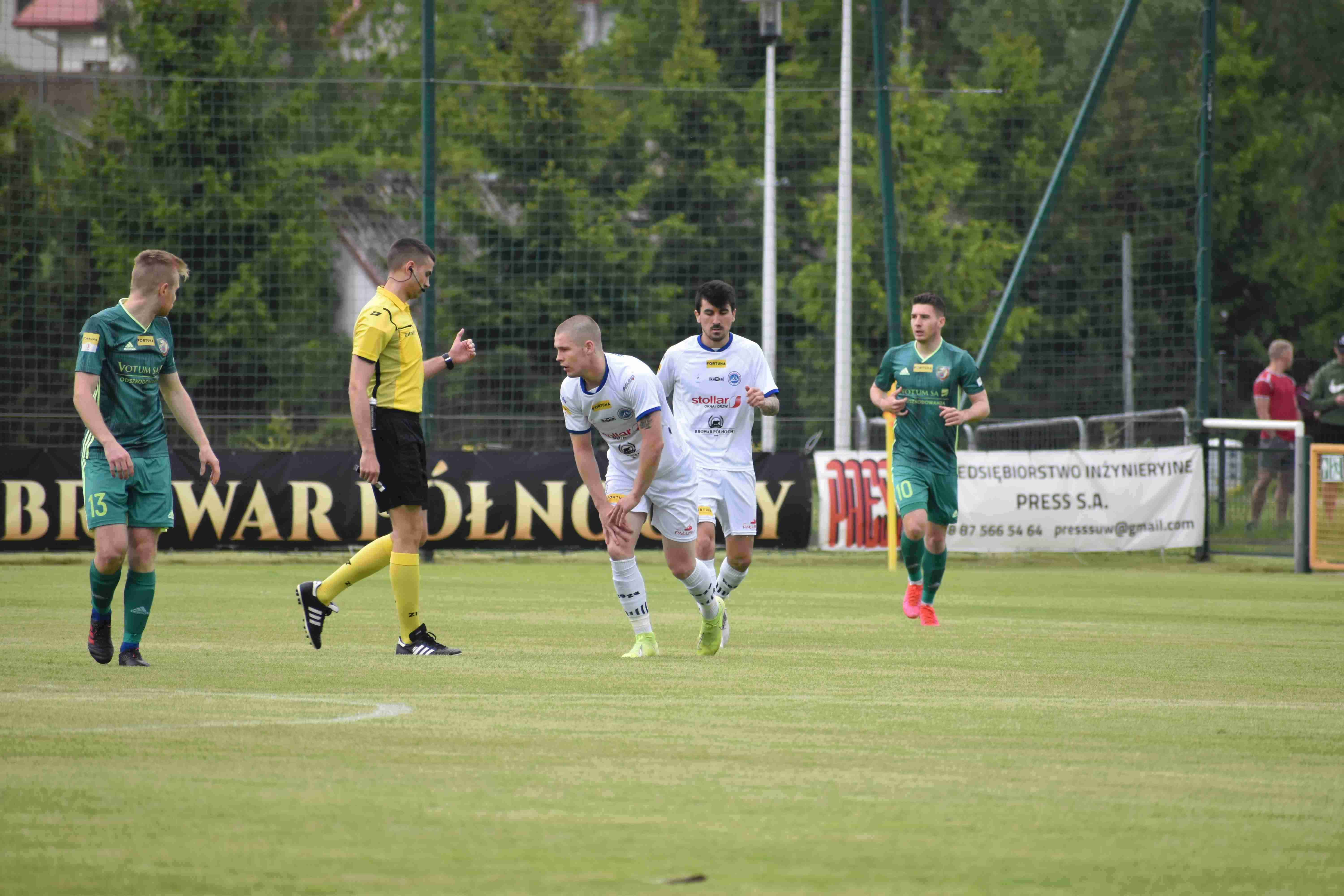Miedź Legnica szczęśliwie remisuje z Wigrami Suwałki
