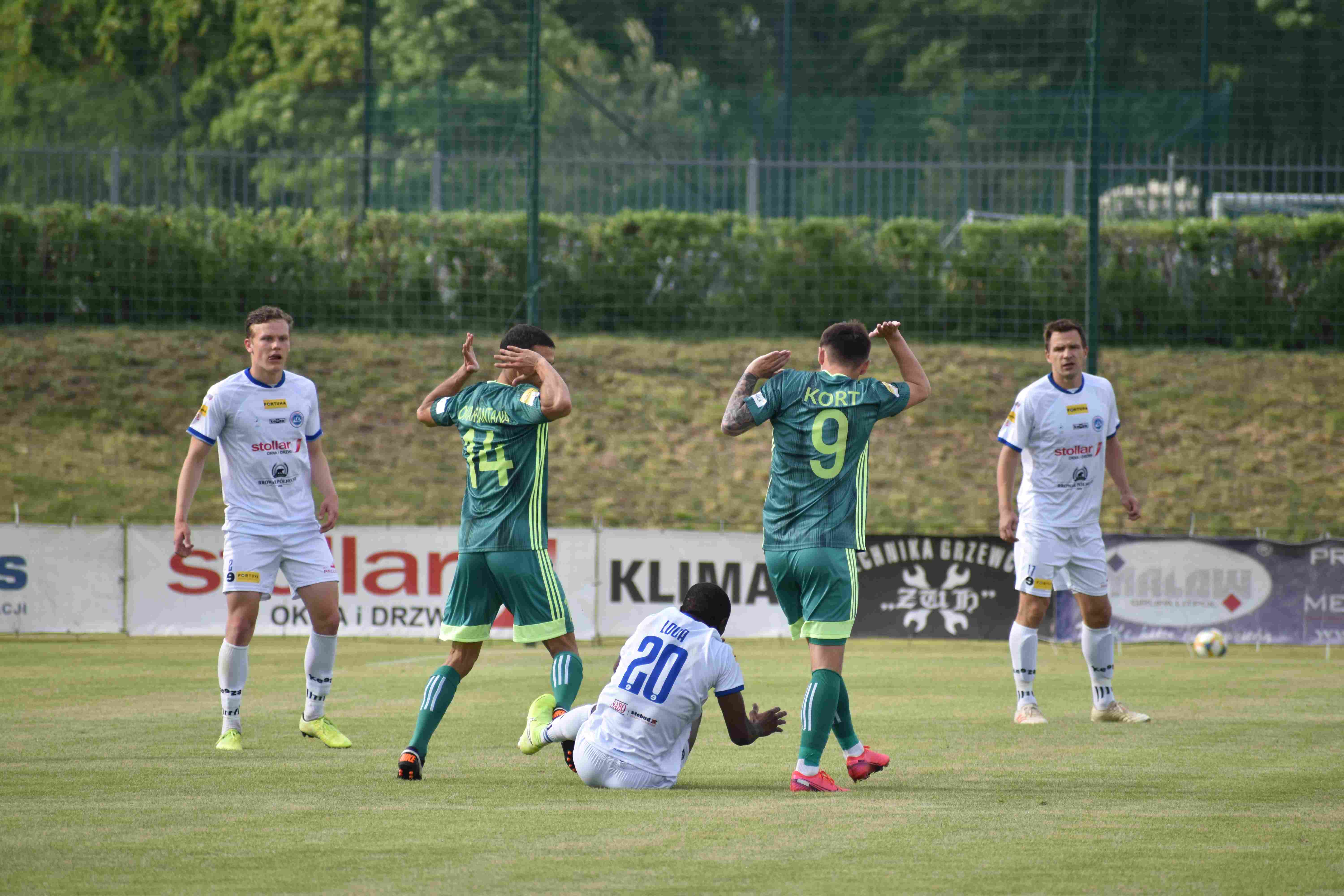 Miedź Legnica szczęśliwie remisuje z Wigrami Suwałki