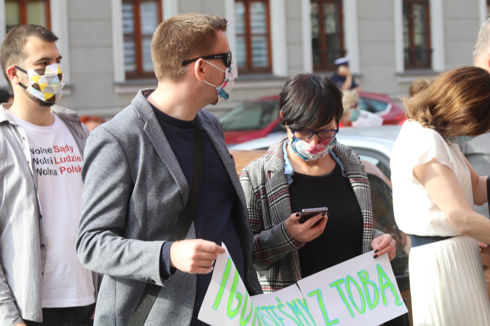 Przed Sądem Okręgowym manifestowali w obronie sędziego