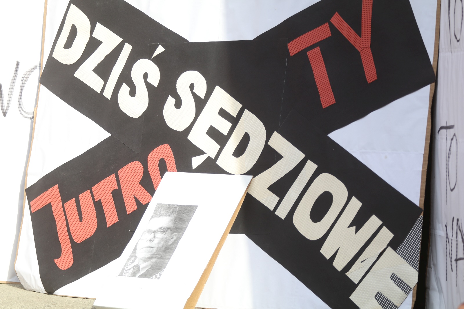 Przed Sądem Okręgowym manifestowali w obronie sędziego