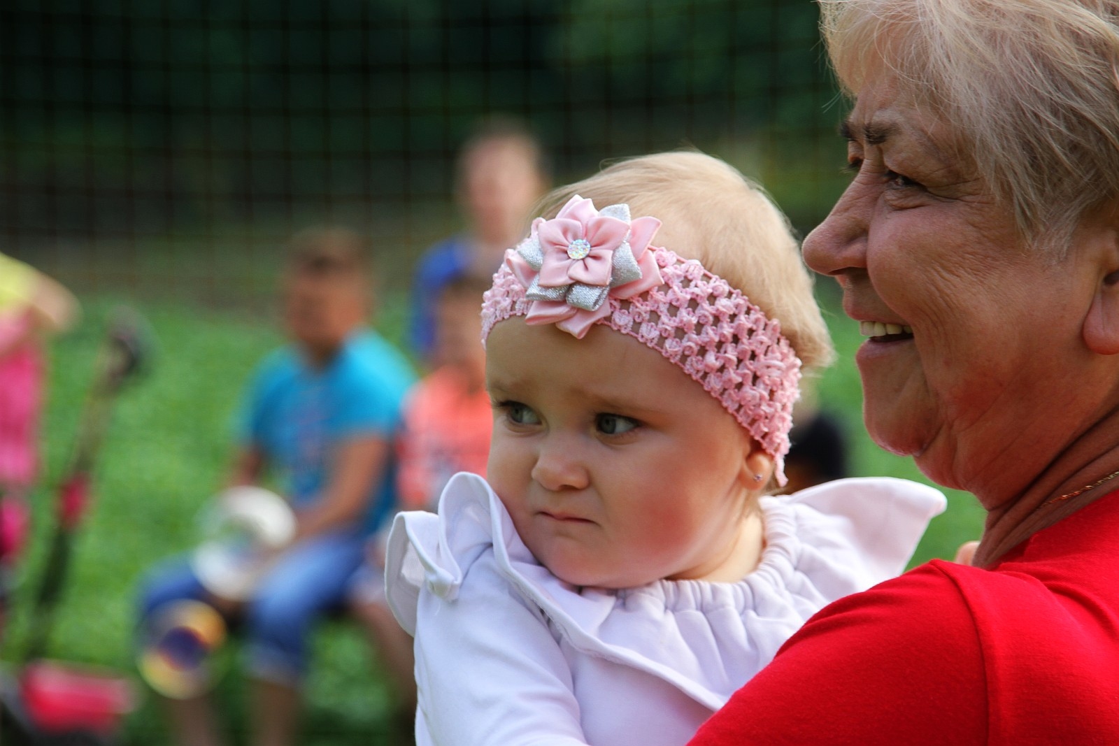 Bajkowa Parada na Dzień Dziecka w Lubieniu i Ogonowicach