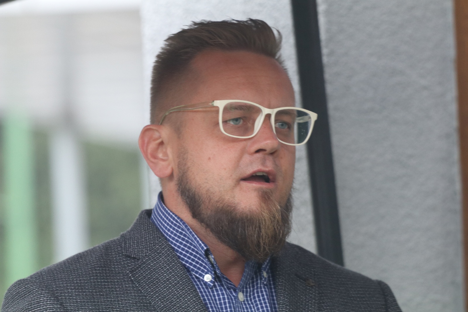 Paweł Tanajno zjadł obiad poszedł na targowisko i odjechał