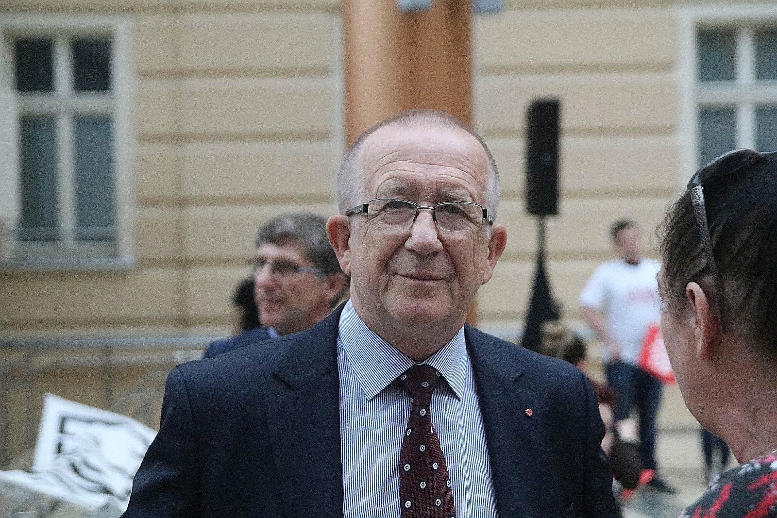 Premier Mateusz Morawiecki z krótką wizytą w Legnicy