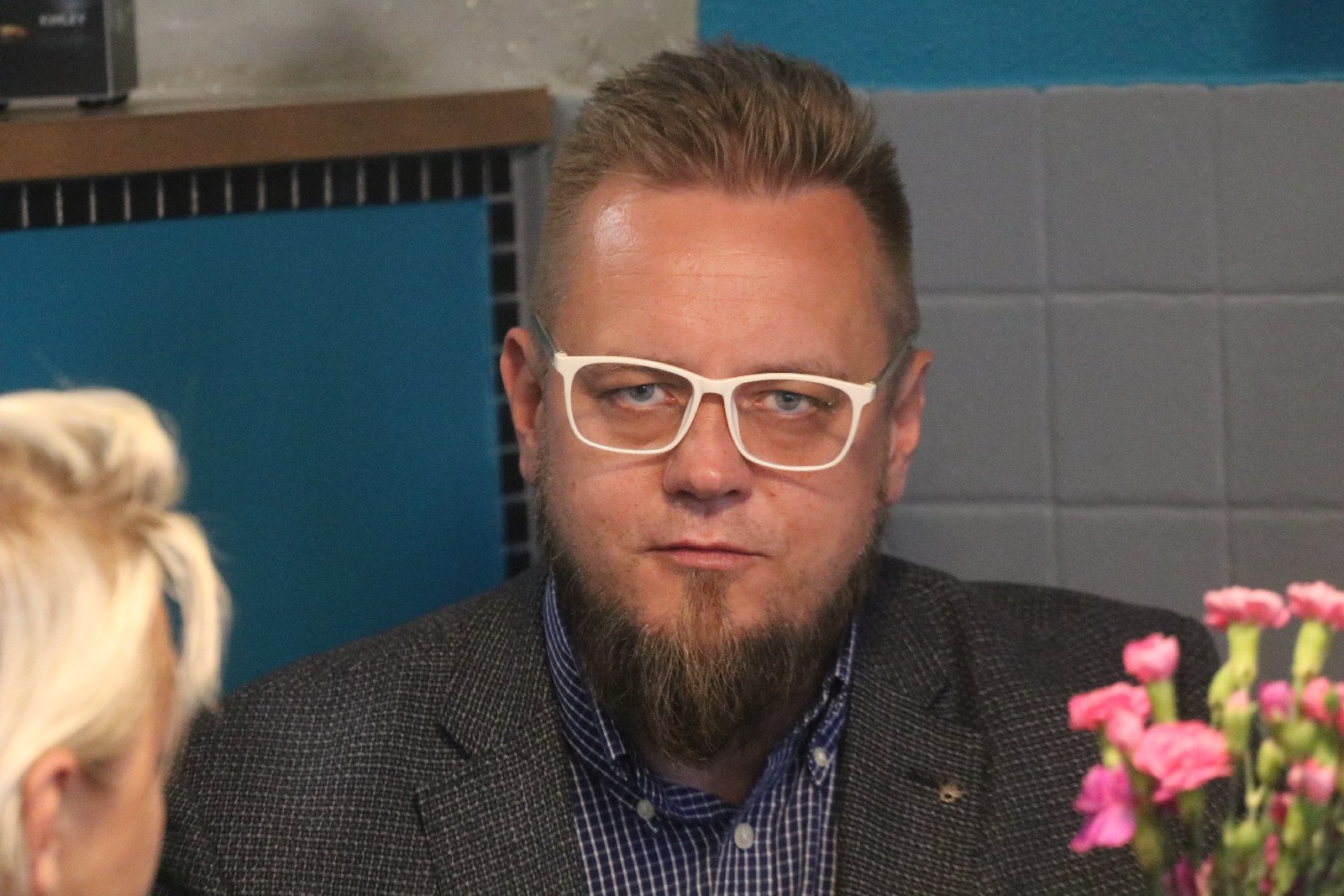 Paweł Tanajno zjadł obiad poszedł na targowisko i odjechał