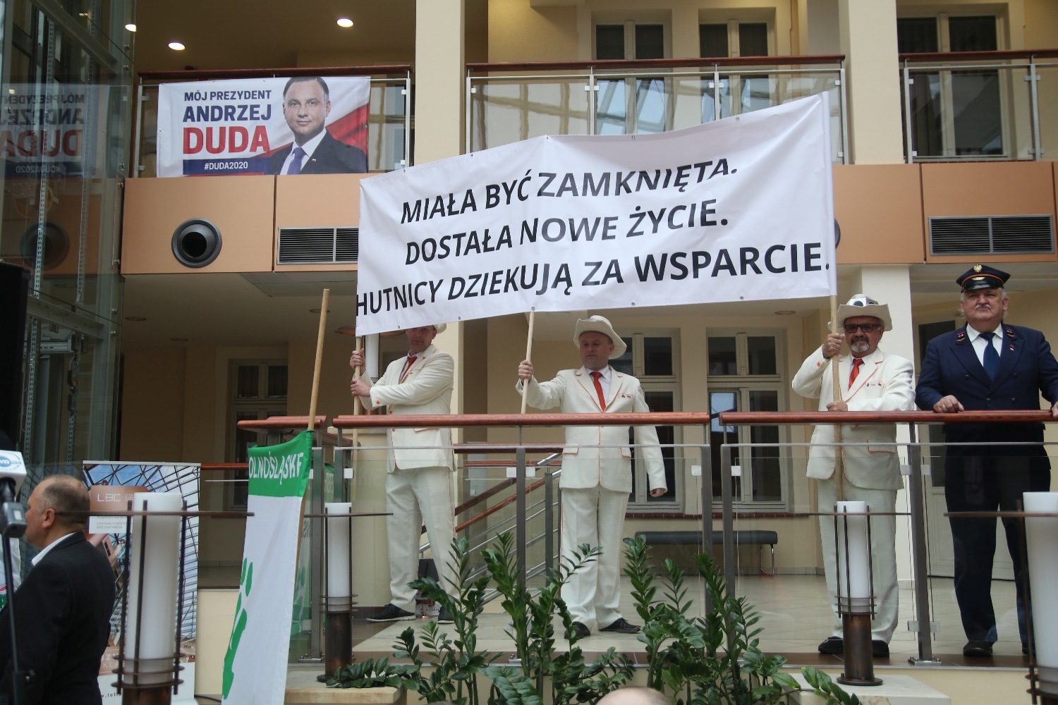 Premier Mateusz Morawiecki z krótką wizytą w Legnicy