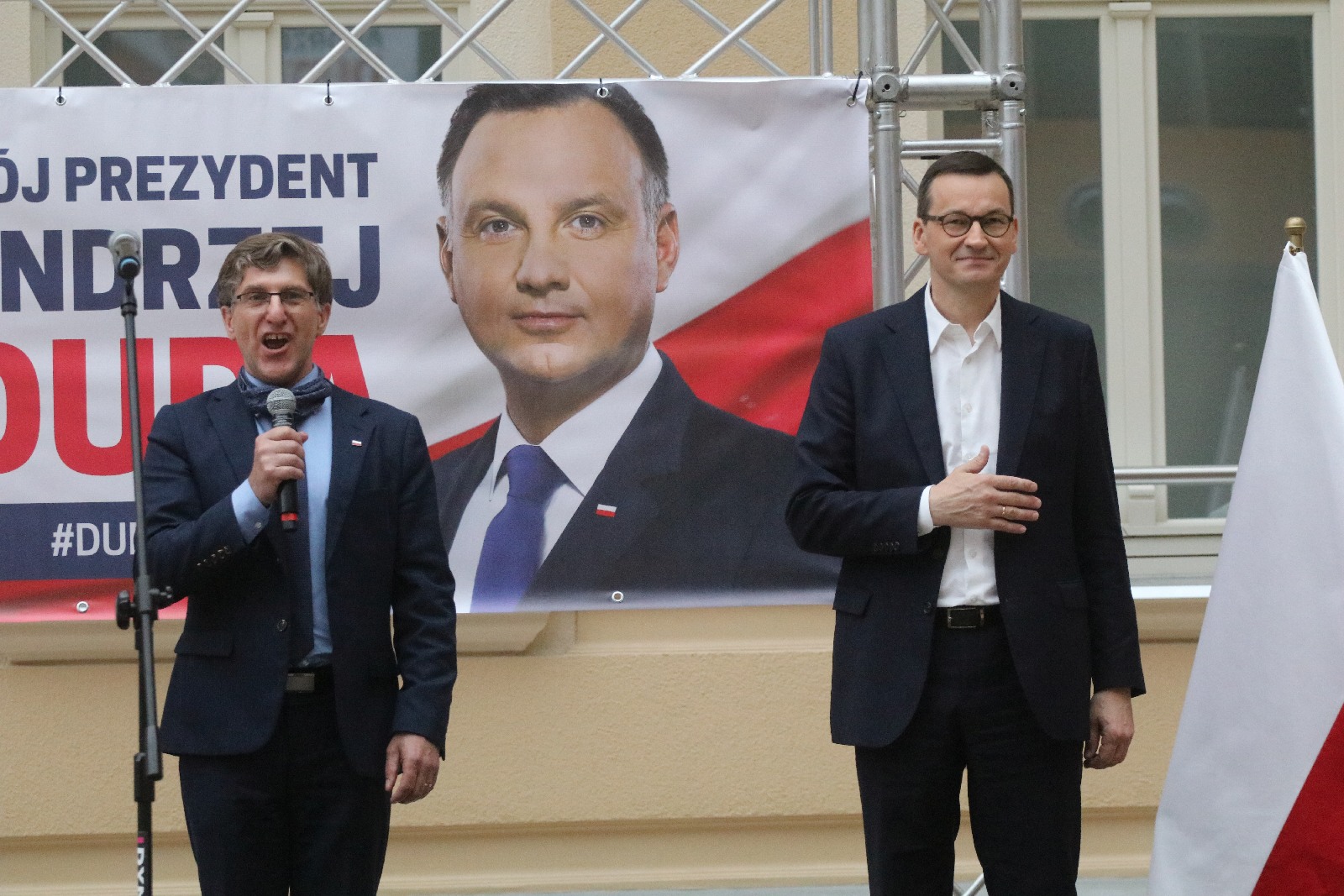 Premier Mateusz Morawiecki z krótką wizytą w Legnicy