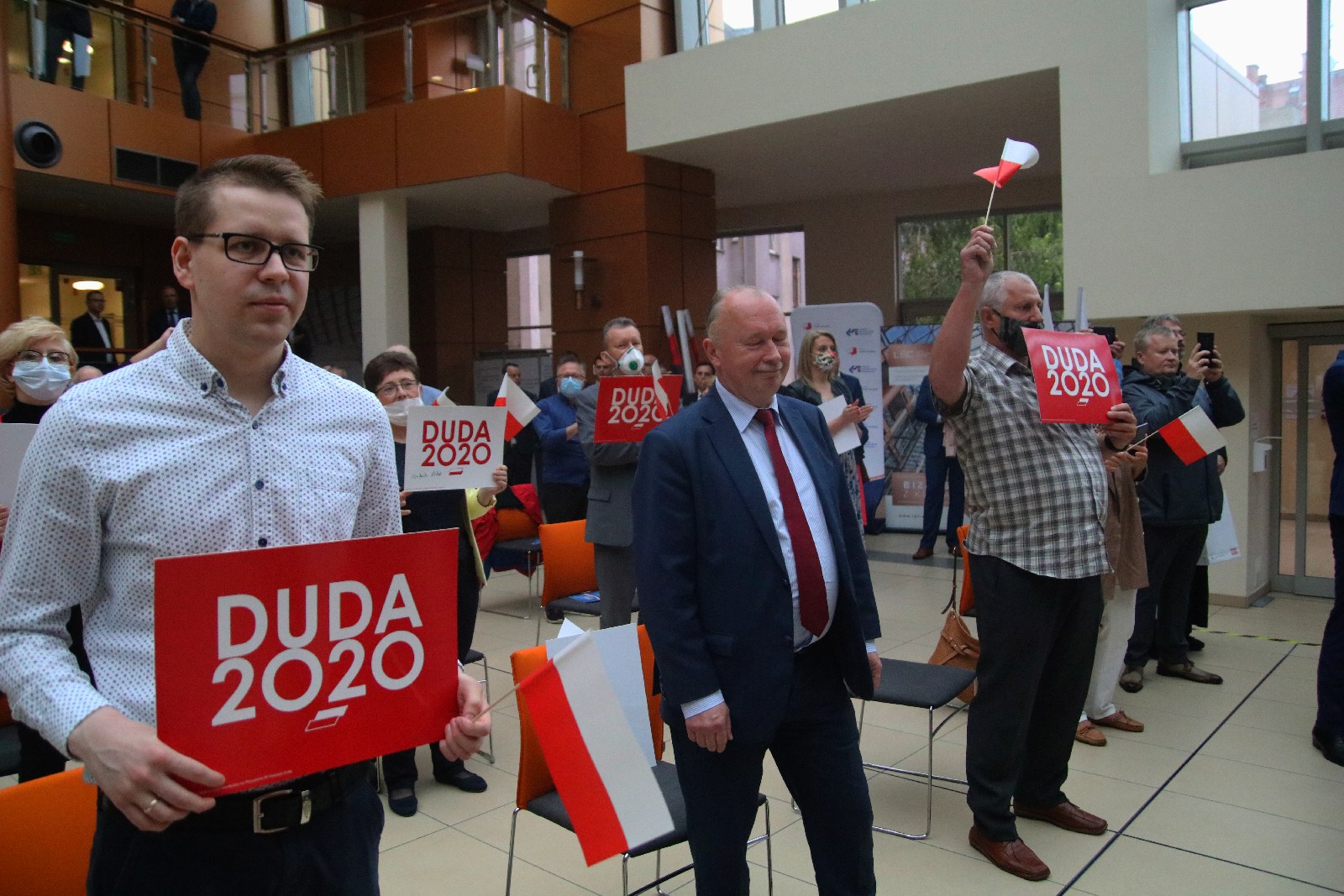 Premier Mateusz Morawiecki z krótką wizytą w Legnicy