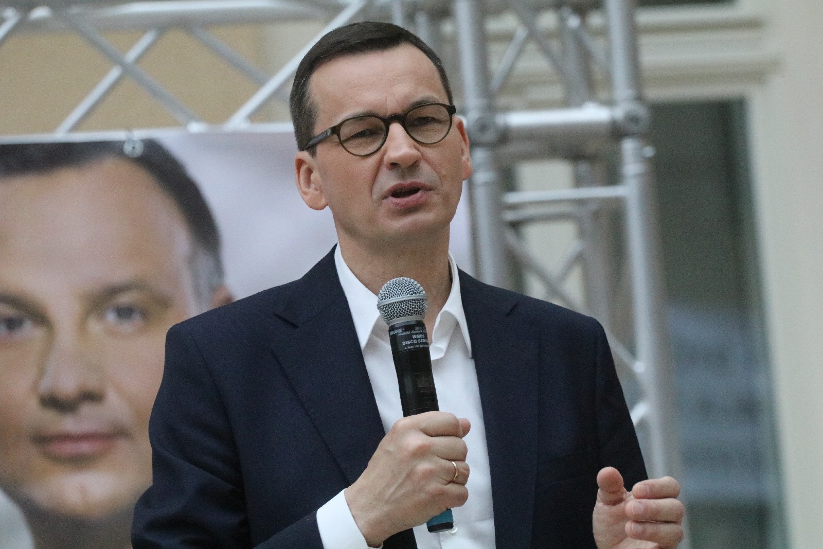 Premier Mateusz Morawiecki z krótką wizytą w Legnicy