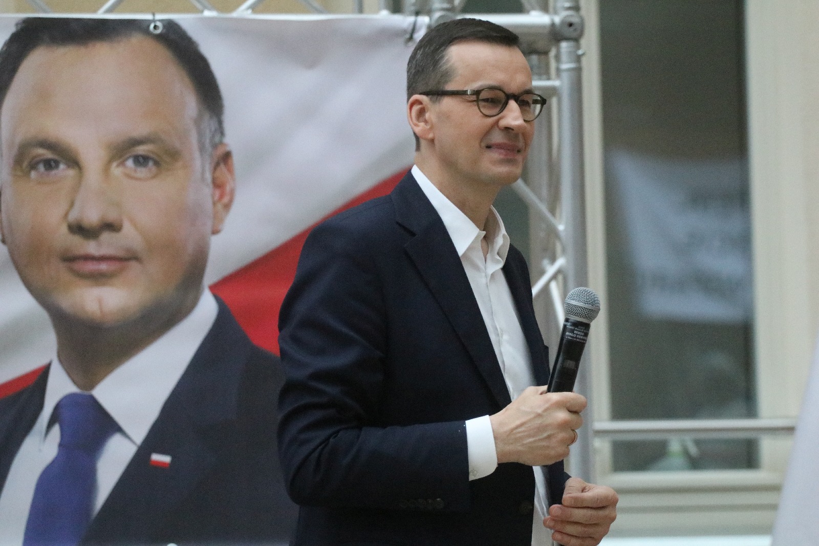 Premier Mateusz Morawiecki z krótką wizytą w Legnicy