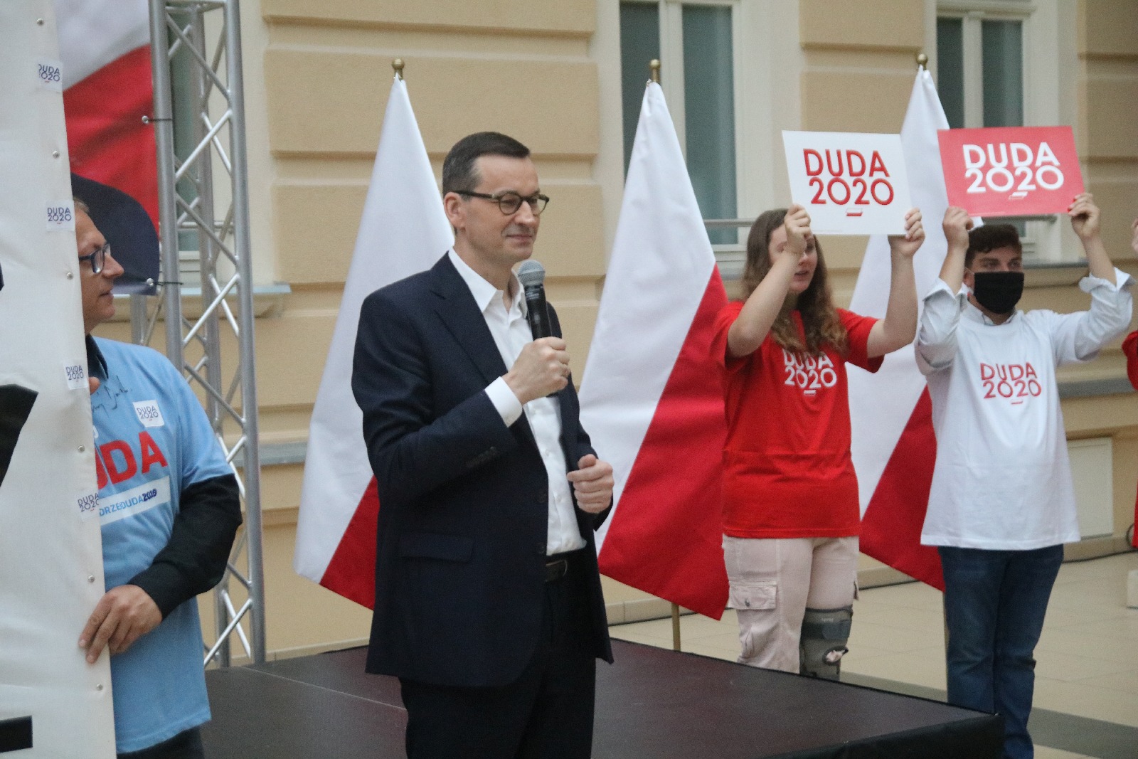 Premier Mateusz Morawiecki z krótką wizytą w Legnicy
