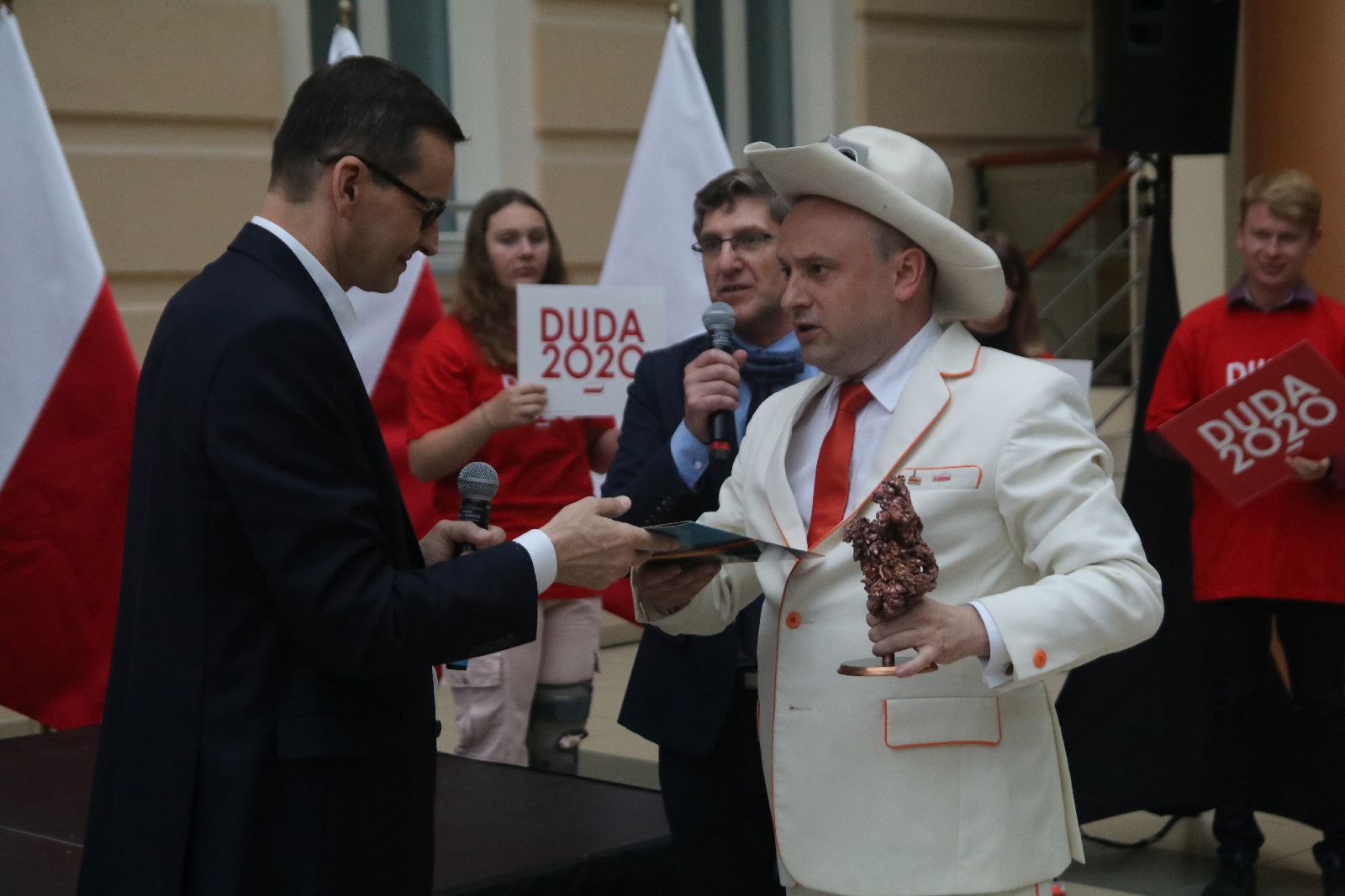 Premier Mateusz Morawiecki z krótką wizytą w Legnicy