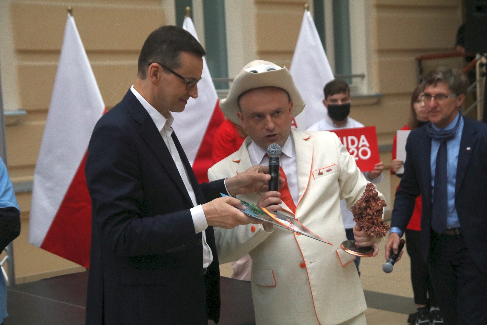 Premier Mateusz Morawiecki z krótką wizytą w Legnicy