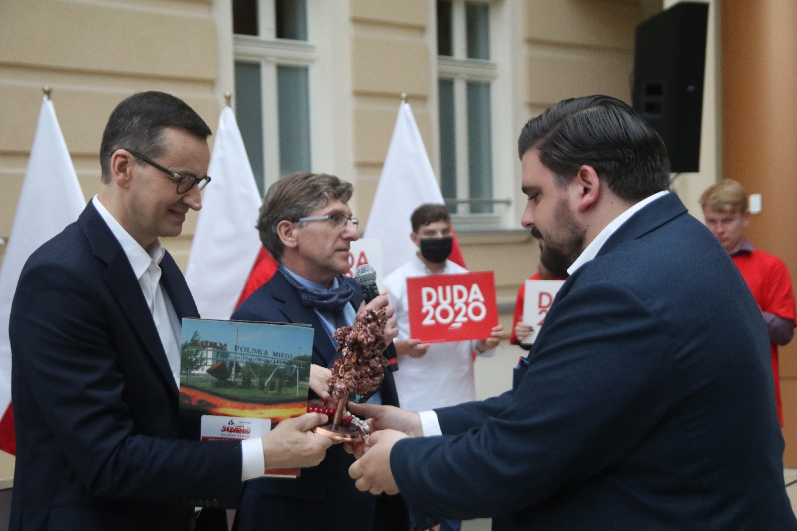 Premier Mateusz Morawiecki z krótką wizytą w Legnicy