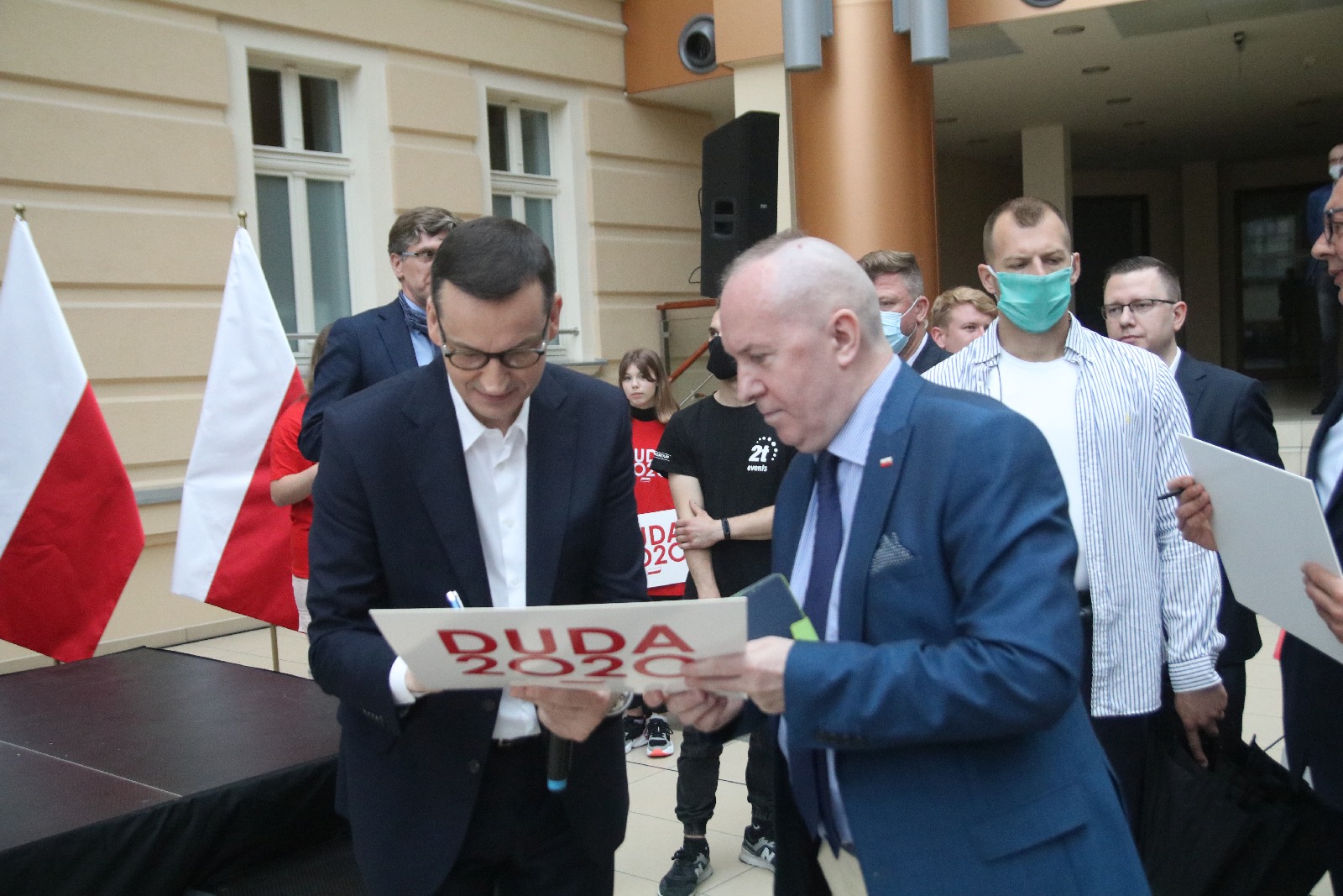 Premier Mateusz Morawiecki z krótką wizytą w Legnicy