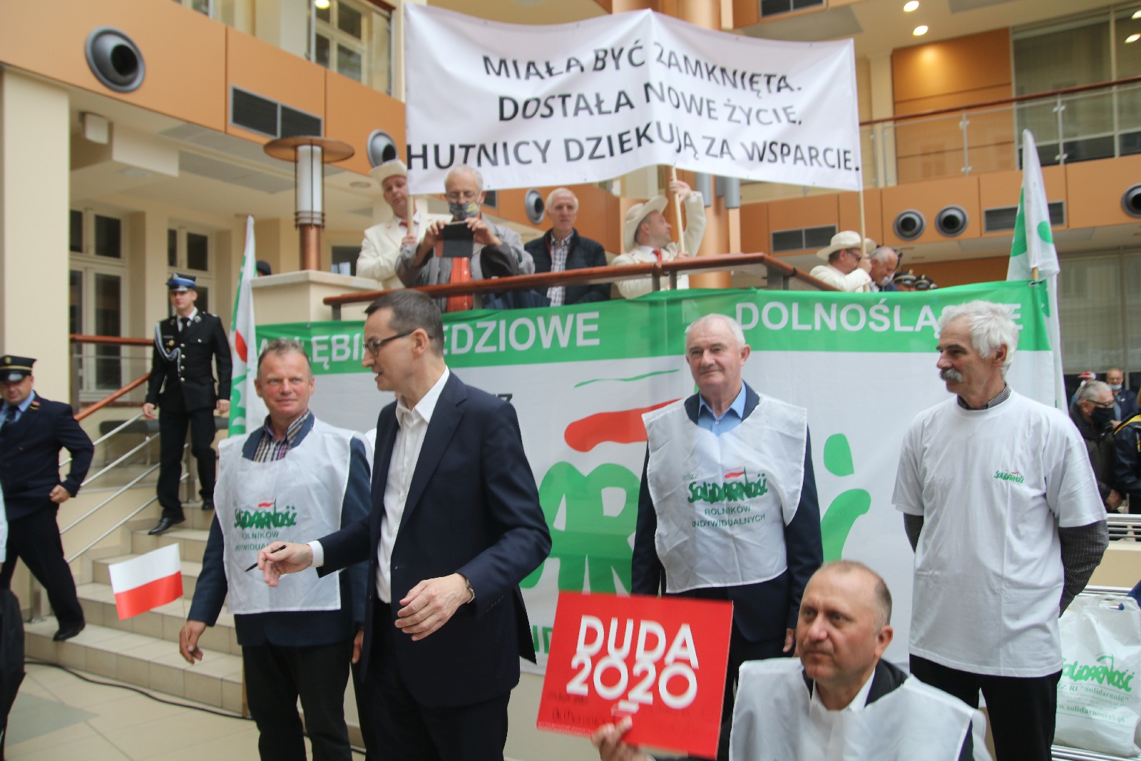 Premier Mateusz Morawiecki z krótką wizytą w Legnicy