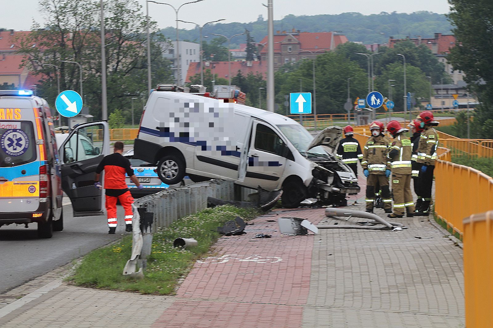 Wypadek na alei 100-lecia Odzyskania Niepodległości